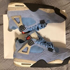Jordan Sneakers in Blue and Black